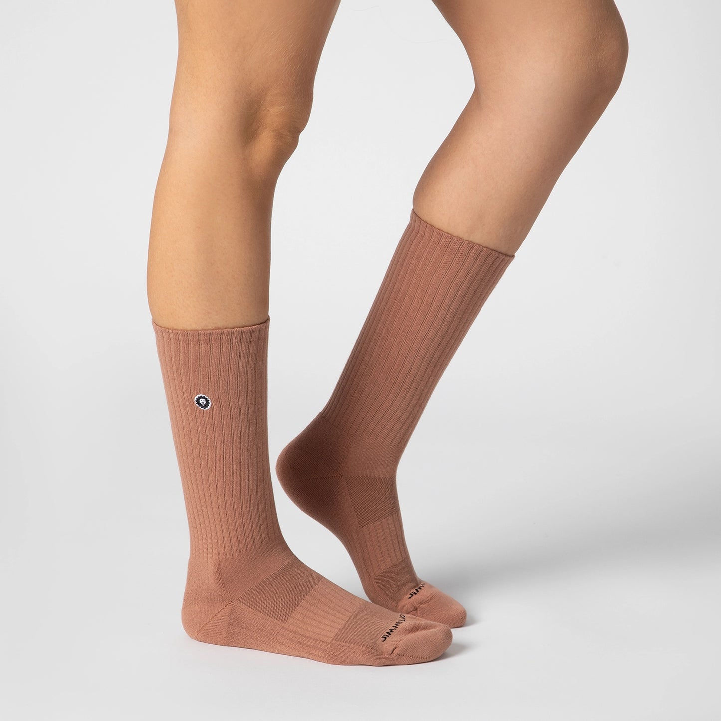 Athletic Essentials Lion - Brown Rose