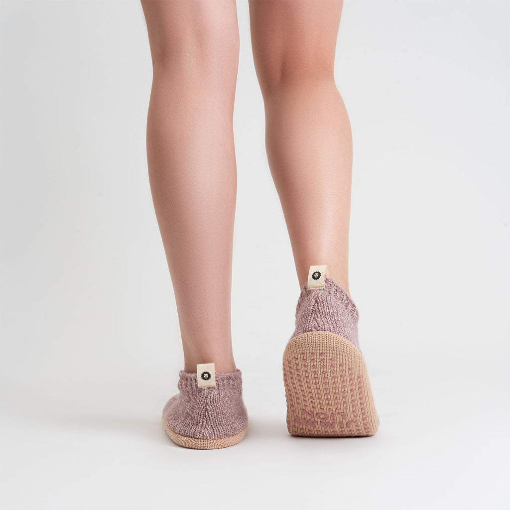 Slippers Essentials - Pink