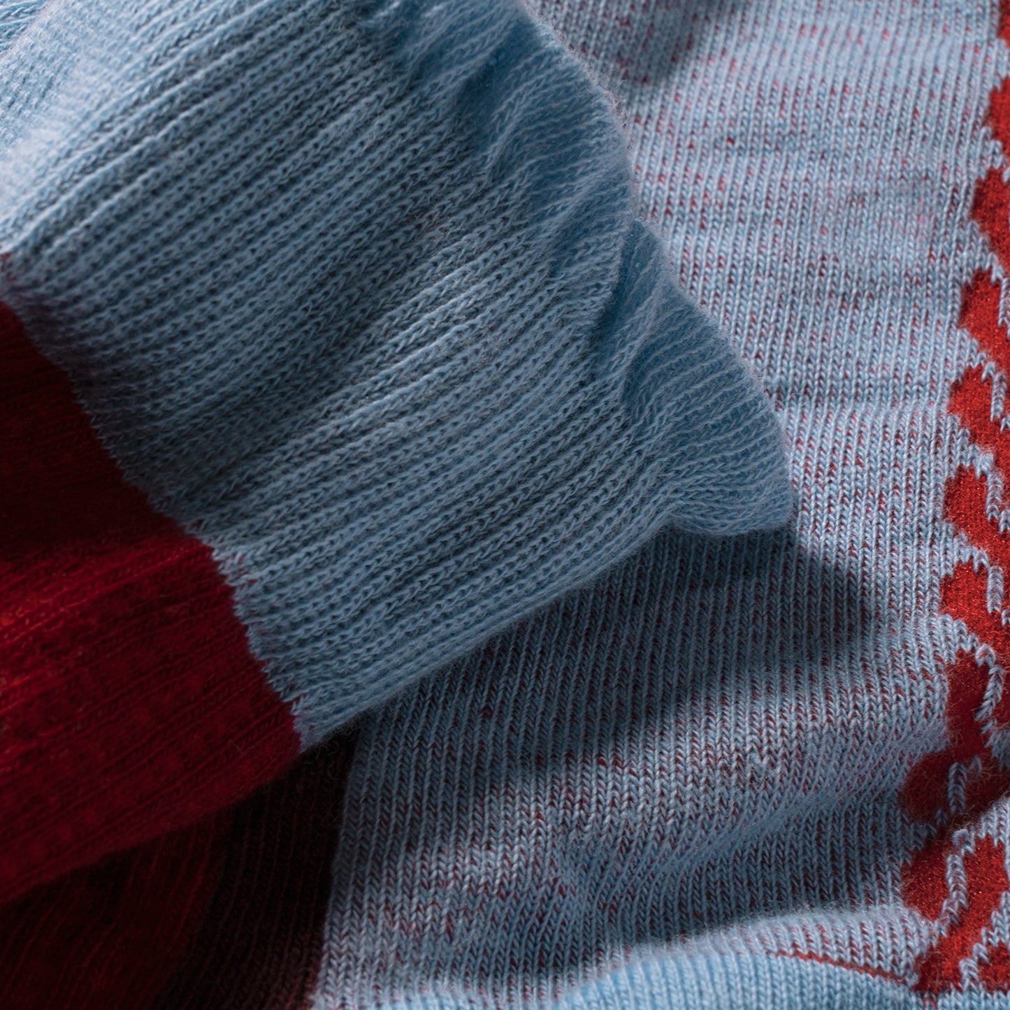 Chloé - Red + Light Blue (2)